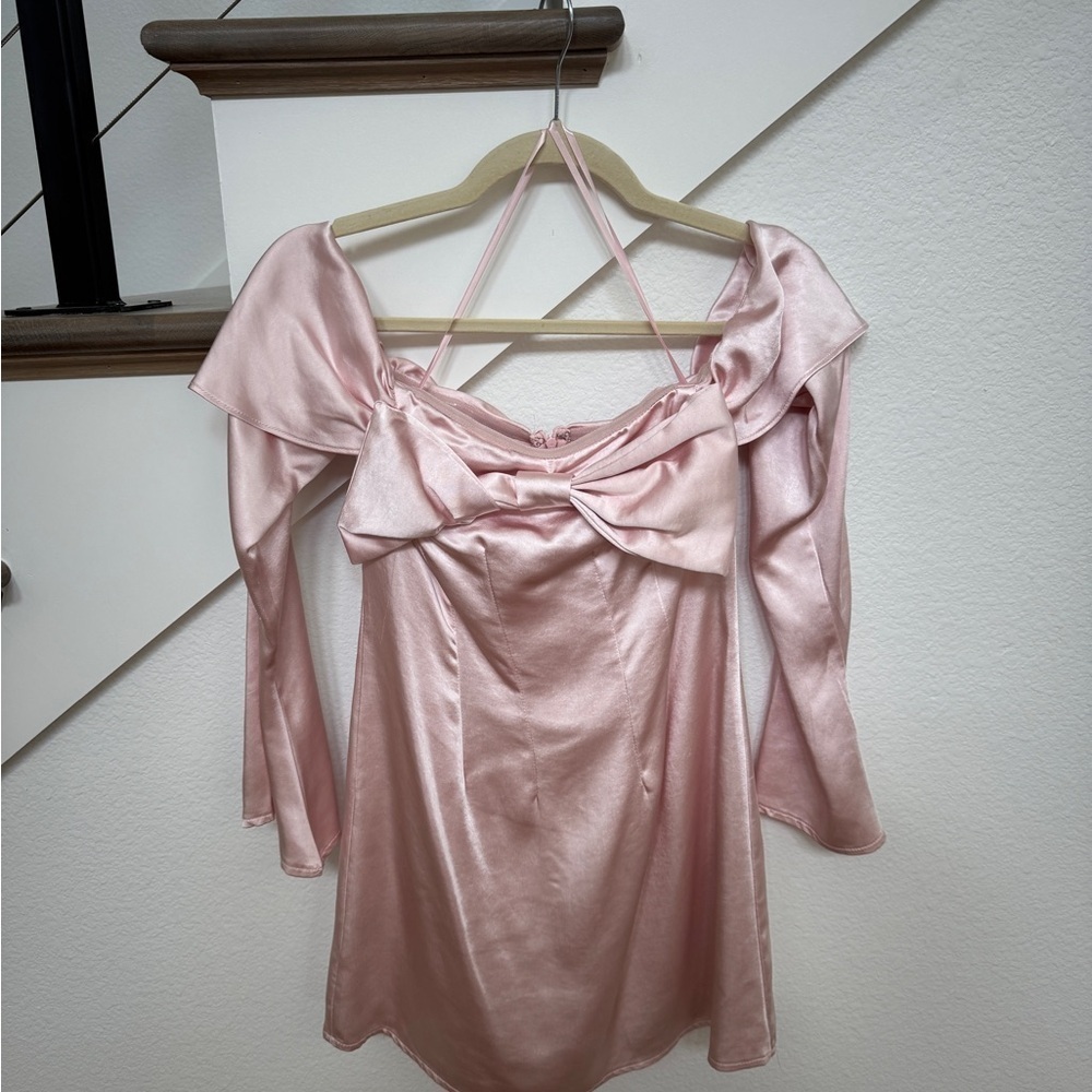 Lilith Off Shoulder Bow Mini Dress Blush - Picture 4 of 7